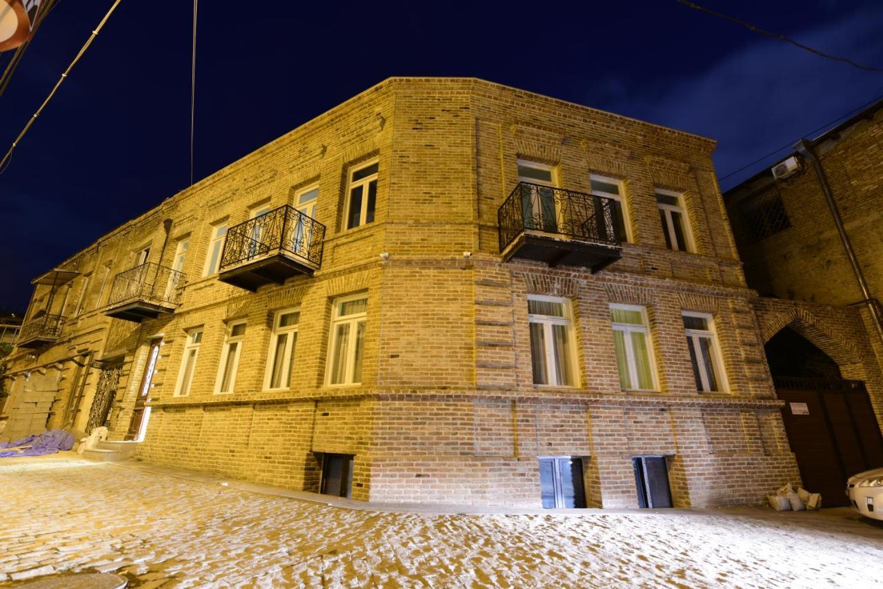 Old Gold Anteon Appartement Tbilisi Buitenkant foto